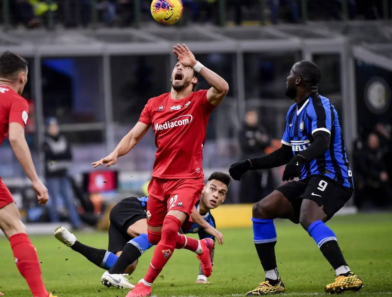 那不勒斯门将因伤缺席与佛罗伦萨的比赛的简单介绍 那不勒斯门将因伤缺席与佛罗伦萨的比赛的简单介绍