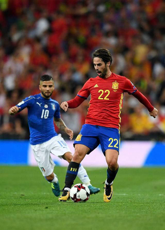 爱游戏登录入口-西班牙国家队连续击败对手晋级欧洲锦标赛半决赛