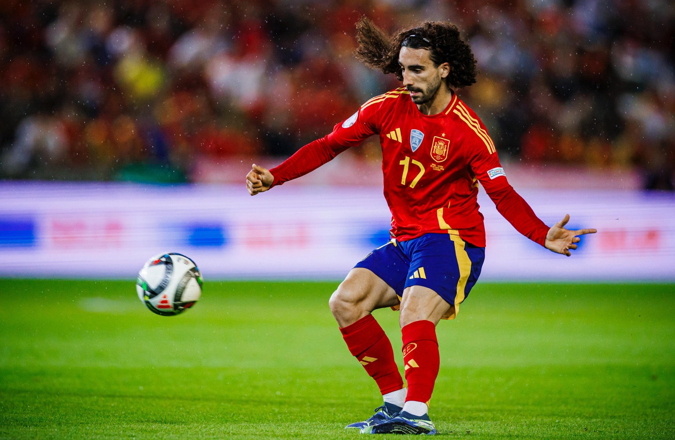 西班牙国家队连续击败对手晋级欧洲锦标赛半决赛 西班牙国家队连续击败对手晋级欧洲锦标赛半决赛